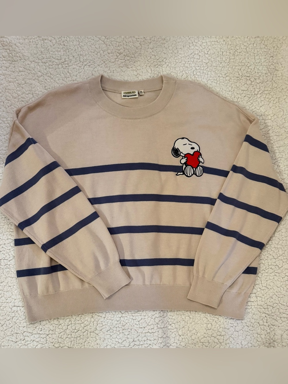 Peanuts Snoopy Heart Aeropostale Beige Crewneck Sweater